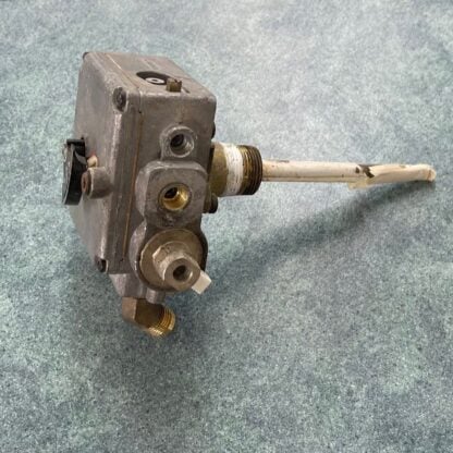 SUBURBAN WATER HEATER GAS VALVE - USED