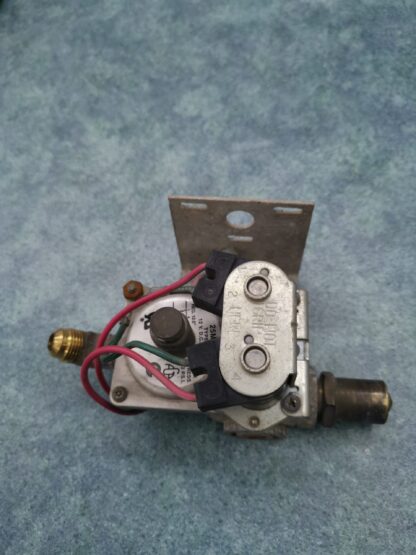 Used Water Heater Gas Valve; For Atwood 6 Gallon Water Heaters