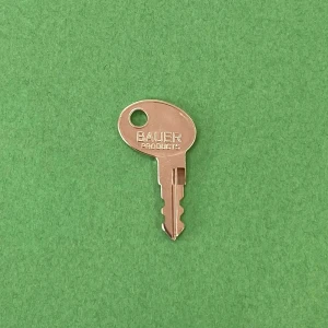 Bauer 028 Key