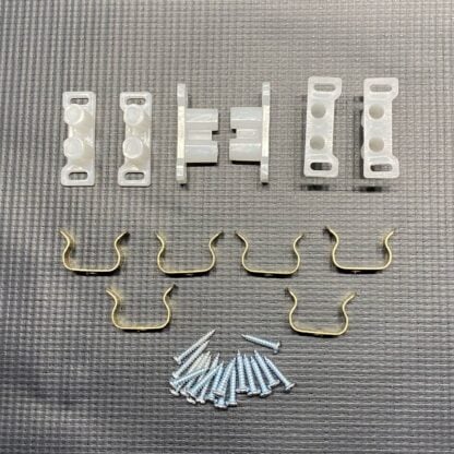 Barrel Catch With Mounting Screws/ Metal Clip - Set Of 6