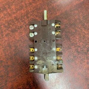 Used Dometic Selector Switch for RM2600 Fridge